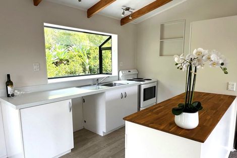 Photo of property in 21 Kings Road, Paihia, 0200