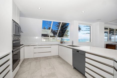 Photo of property in 2/28 The Mall, Mount Maunganui, 3116