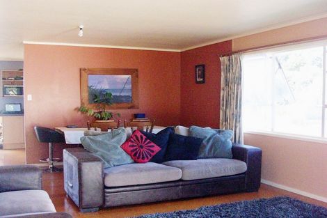 Photo of property in 7b Violet Street, Raglan, 3225