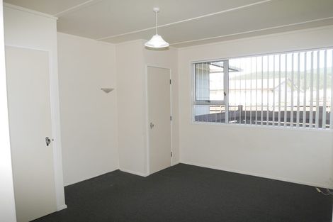 Photo of property in 11a Cypress Grove, Paraparaumu, 5032