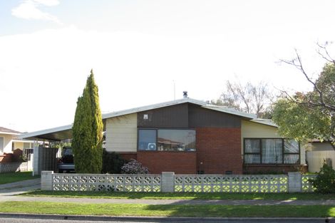 Photo of property in 96 Clarence Cox Crescent, Pirimai, Napier, 4112