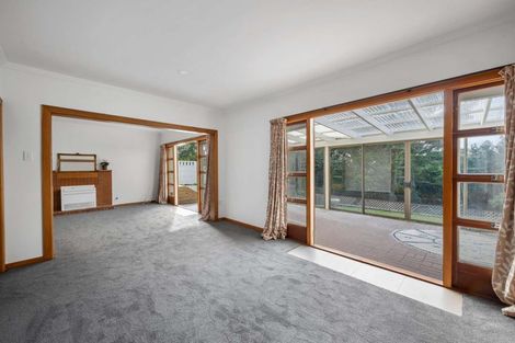 Photo of property in 195 Coronation Avenue, Welbourn, New Plymouth, 4310