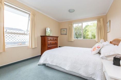 Photo of property in 2 Balmoral Street, Taradale, Napier, 4112