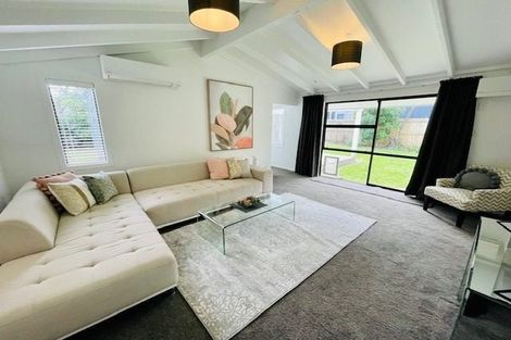 Photo of property in 25a Ludlam Crescent, Woburn, Lower Hutt, 5010