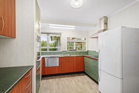 Photo of property in 32 Turriff Crescent, Tawa, Wellington, 5028