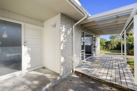 Photo of property in 43a Cumberland Street, Merrilands, New Plymouth, 4312