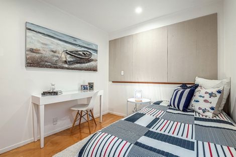 Photo of property in 11 Dalton Road, Snells Beach, 0920