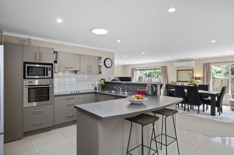 Photo of property in 115 Valley Road, Pukekohe, 2120