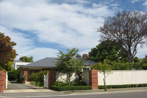 Photo of property in 16 Holmwood Road, Merivale, Christchurch, 8014