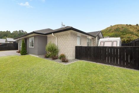 Photo of property in 296 Lakes Boulevard, Pyes Pa, Tauranga, 3112