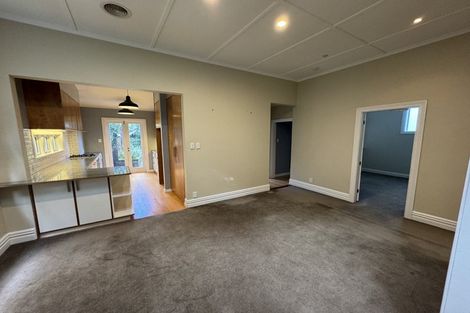Photo of property in 29 Maida Vale Road, Roseneath, Wellington, 6011
