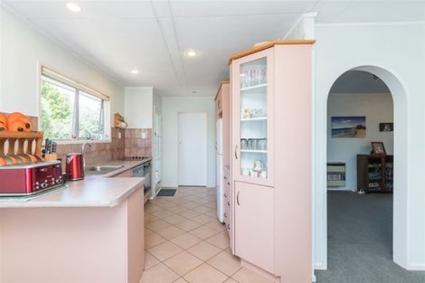 Photo of property in 18 Camden Place, Pukete, Hamilton, 3200