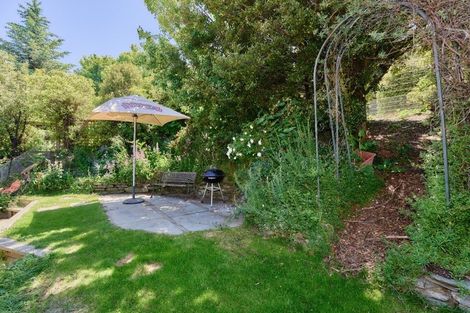 Photo of property in 5 Mcdonnell Road, Arrowtown, 9302
