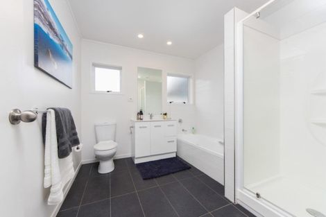 Photo of property in 3/14 Trafalgar Road, Milford, Auckland, 0620