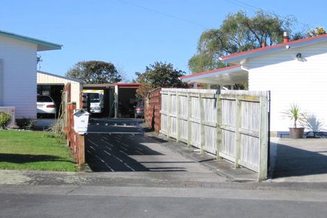 Photo of property in 9 Mahana Road, St Andrews, Hamilton, 3200