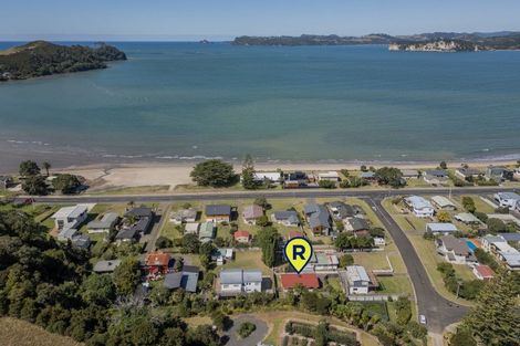 Photo of property in 15 Kawakawa Road, Whitianga, 3510