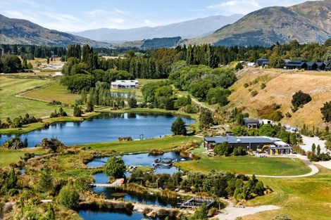 Photo of property in 43 Monteith Road, Albert Town, Wanaka, 9382