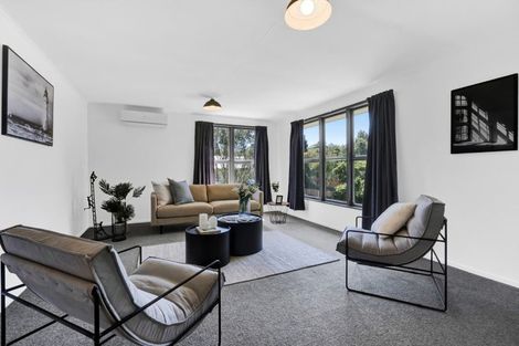 Photo of property in 8 Granby Place, Westown, New Plymouth, 4310