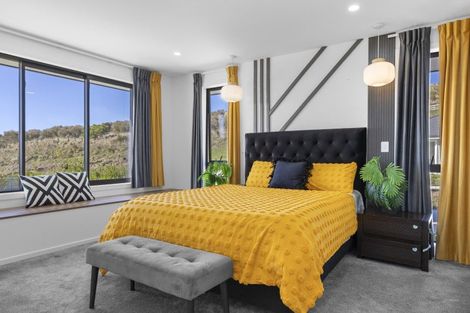 Photo of property in 5 Grandview Lane, Acacia Bay, 3385