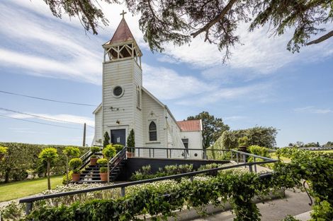 Photo of property in 17 School Road, Clive, 4102