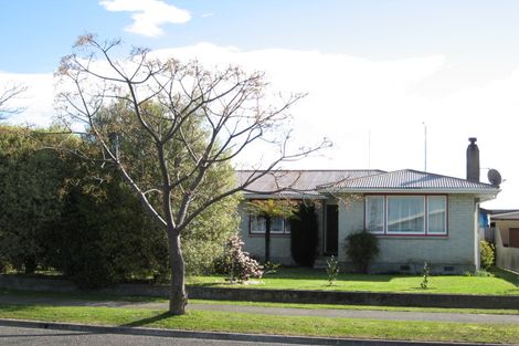 Photo of property in 100 Clarence Cox Crescent, Pirimai, Napier, 4112
