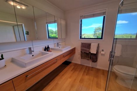 Photo of property in 166 Paekaka Road, Piopio, 3970