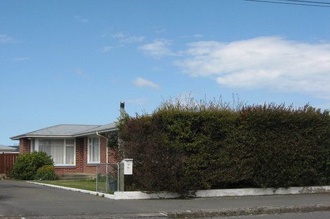 Photo of property in 12 Ashgrove Street, Rangiora, 7400