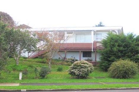 Photo of property in 38 Ransom Smyth Drive, Goodwood Heights, Auckland, 2105