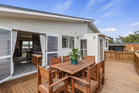 Photo of property in 16 Mount Avenue, Te Aroha, 3320