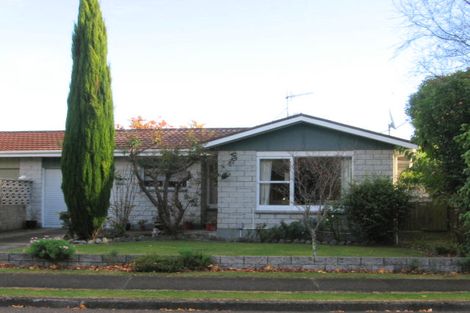 Photo of property in 4a Matipo Street, Waikanae, 5036