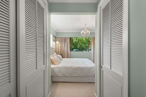 Photo of property in 72 Venice Street, Martinborough, 5711