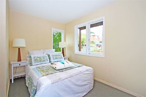 Photo of property in 80 Nile Road, Milford, Auckland, 0620