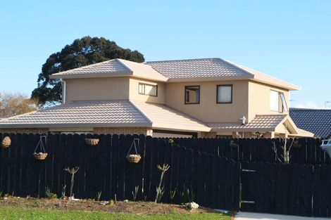 Photo of property in 6 Parkstone Place, Favona, Auckland, 2024