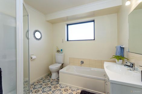Photo of property in 240 Talbot Street, Geraldine, 7930
