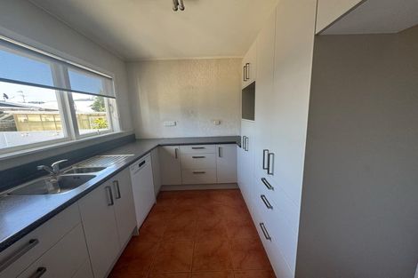 Photo of property in 33 Rosebank Avenue, Avalon, Lower Hutt, 5011