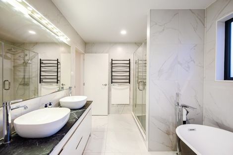 Photo of property in 12 Shelby Place, Long Bay, Auckland, 0630