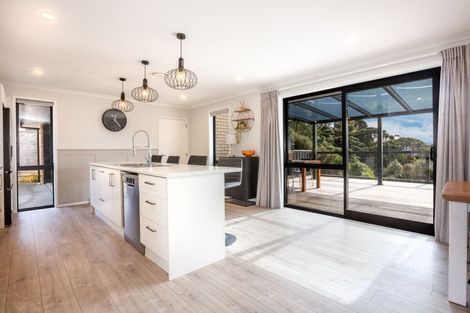 Photo of property in 27 Topsail Way, Whitby, Porirua, 5024