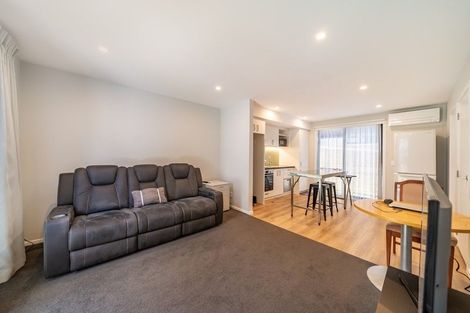 Photo of property in 4/185 High Street, Hutt Central, Lower Hutt, 5010