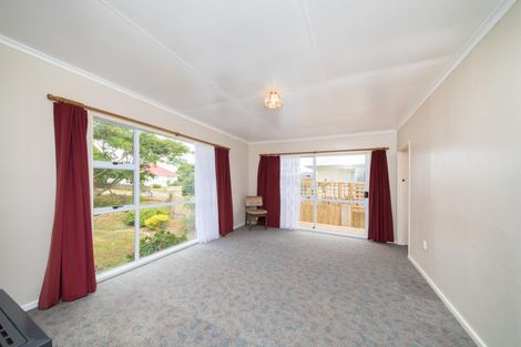 Photo of property in 7 Forth Terrace, Roslyn, Palmerston North, 4414
