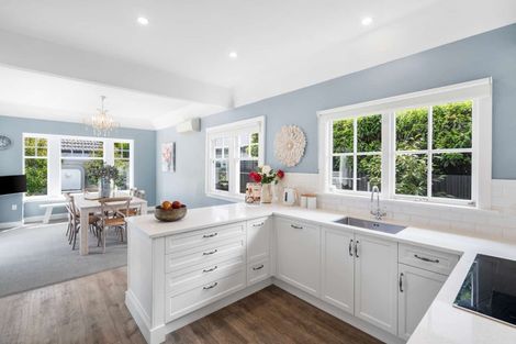 Photo of property in 3 Royds Street, Fendalton, Christchurch, 8014