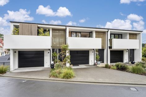 Photo of property in 4 Mary Dobson Way, Island Bay, Wellington, 6023