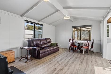 Photo of property in 272 Huarau Road, Whakapirau, Maungaturoto, 0583