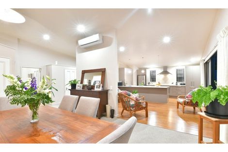 Photo of property in 26 Bayview Park Lane, Orewa, 0931