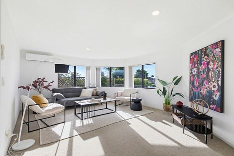 Photo of property in 4 Waitoa Street, Waiuku, 2123