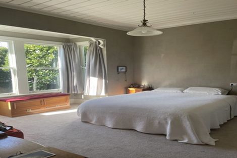 Photo of property in 56 Paynters Avenue, Strandon, New Plymouth, 4312