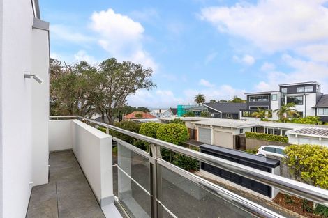 Photo of property in 5/258 Hurstmere Road, Takapuna, Auckland, 0622