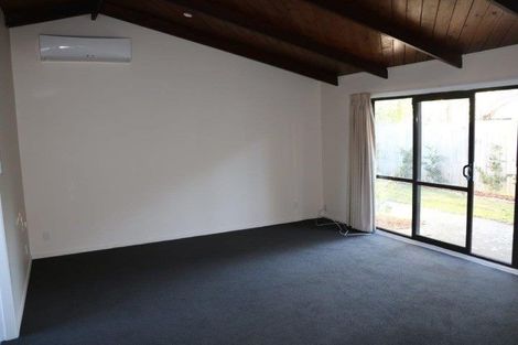 Photo of property in 93 Grahams Road, Burnside, Christchurch, 8041