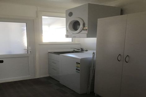 Photo of property in 102 Miramar Avenue, Miramar, Wellington, 6022