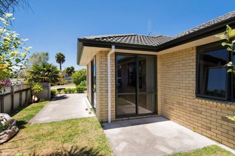 Photo of property in 734 Gloucester Road, Papamoa Beach, Papamoa, 3118