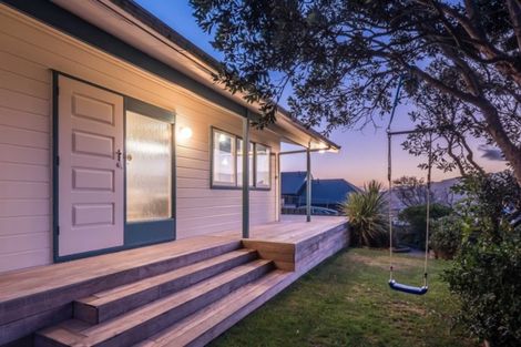 Photo of property in 87 Melrose Road, Southgate, Wellington, 6023